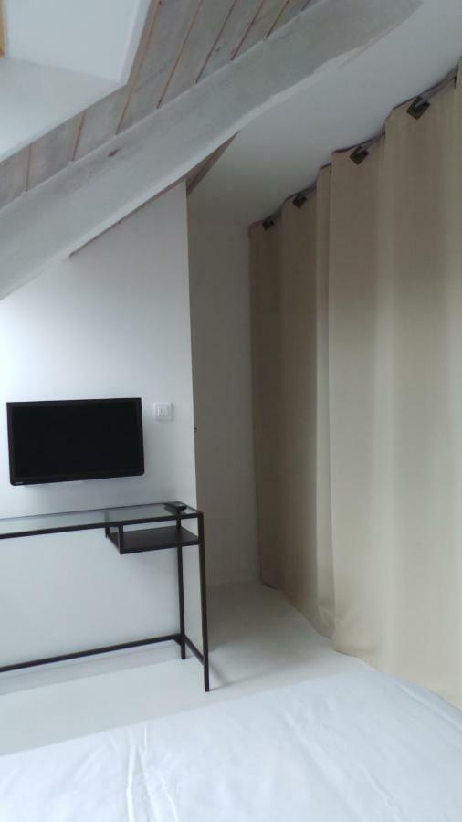 Lesneven Appart Nuitee Exterior photo